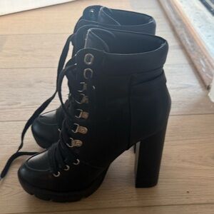 Fashion Nova Black Women's Lace-Up Ankle Boots